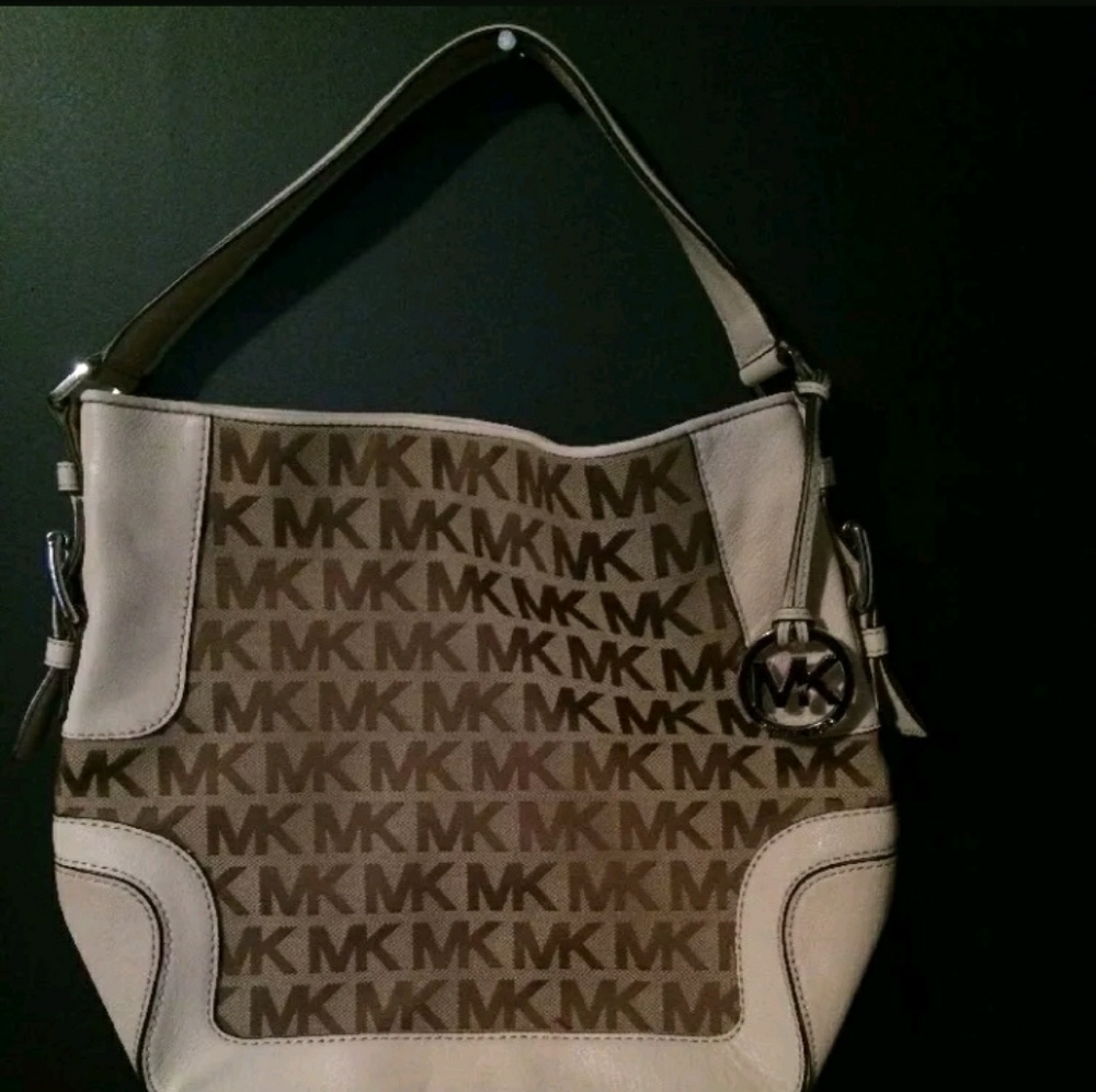 Michael kors hobo